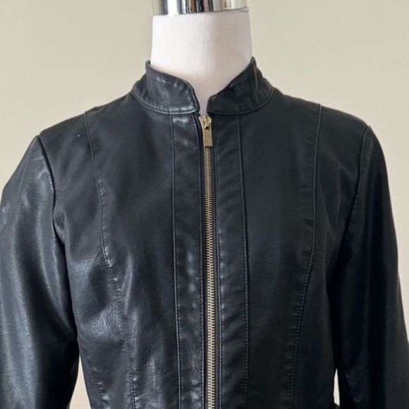 Faux leather jacket - Picture 4 of 9